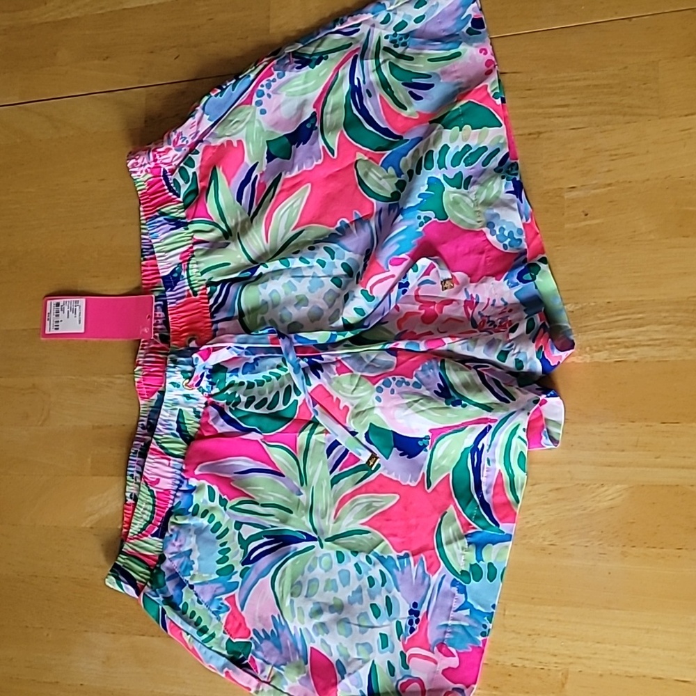 NWT Lilly Pulitzer Katia Short